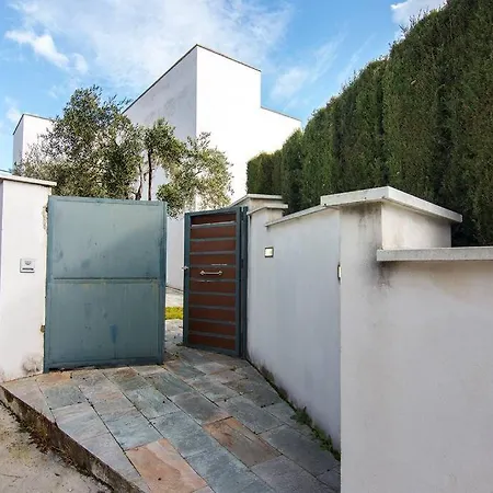 Sierra Villa *